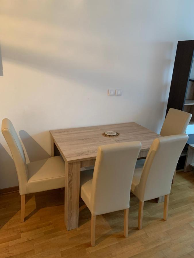 Belgrade Studio In Luxury Apartment A Block Eksteriør billede